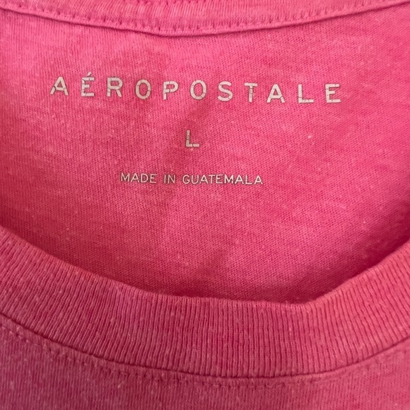 Pre-Loved Pink Large Aeropostale Tee – Comfy & Classic 🌸✨ - Picture 3 of 3